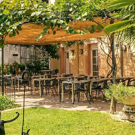 Restaurant Les Touristes 발 레 뱅
